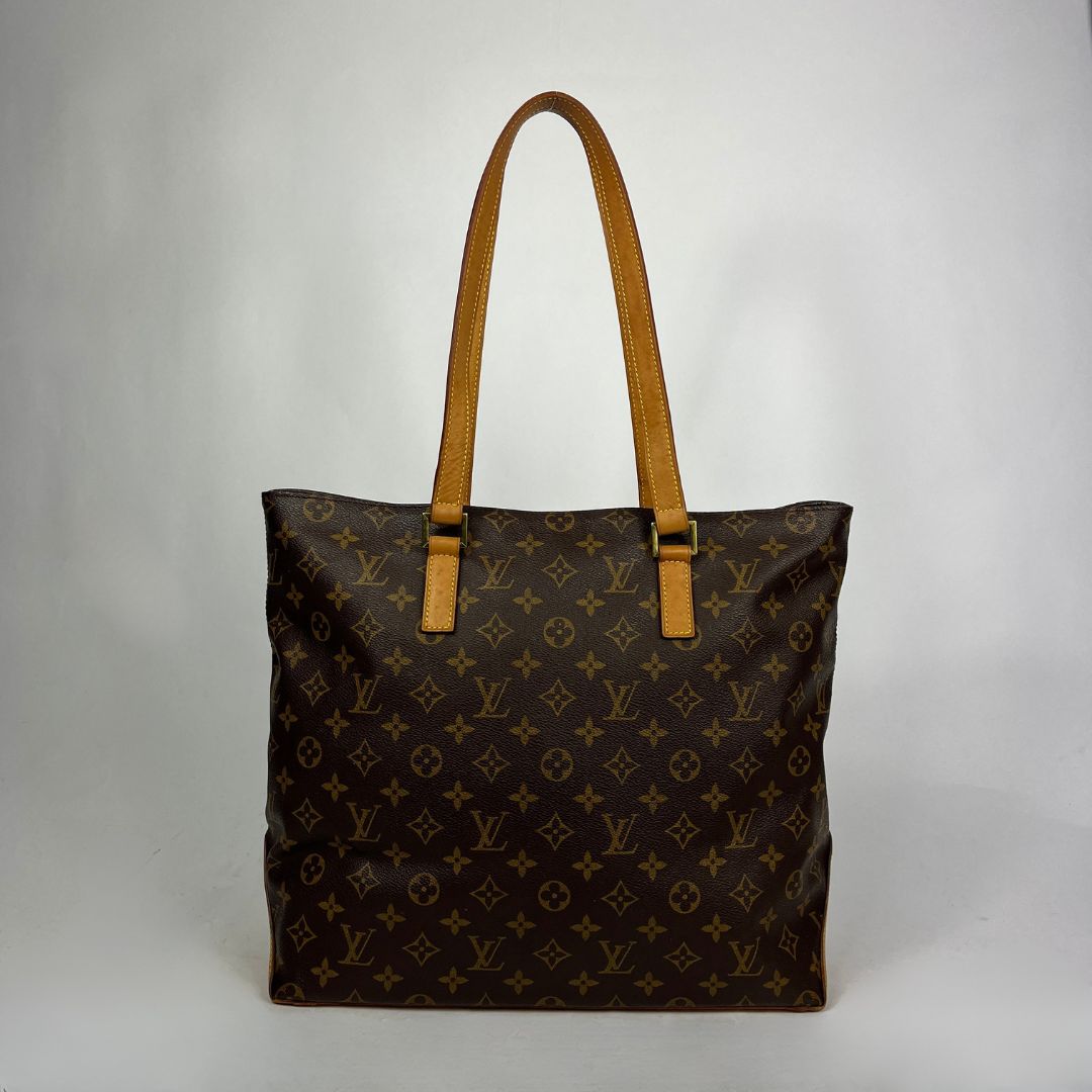 Louis Vuitton Cabas Mezzo on a white background