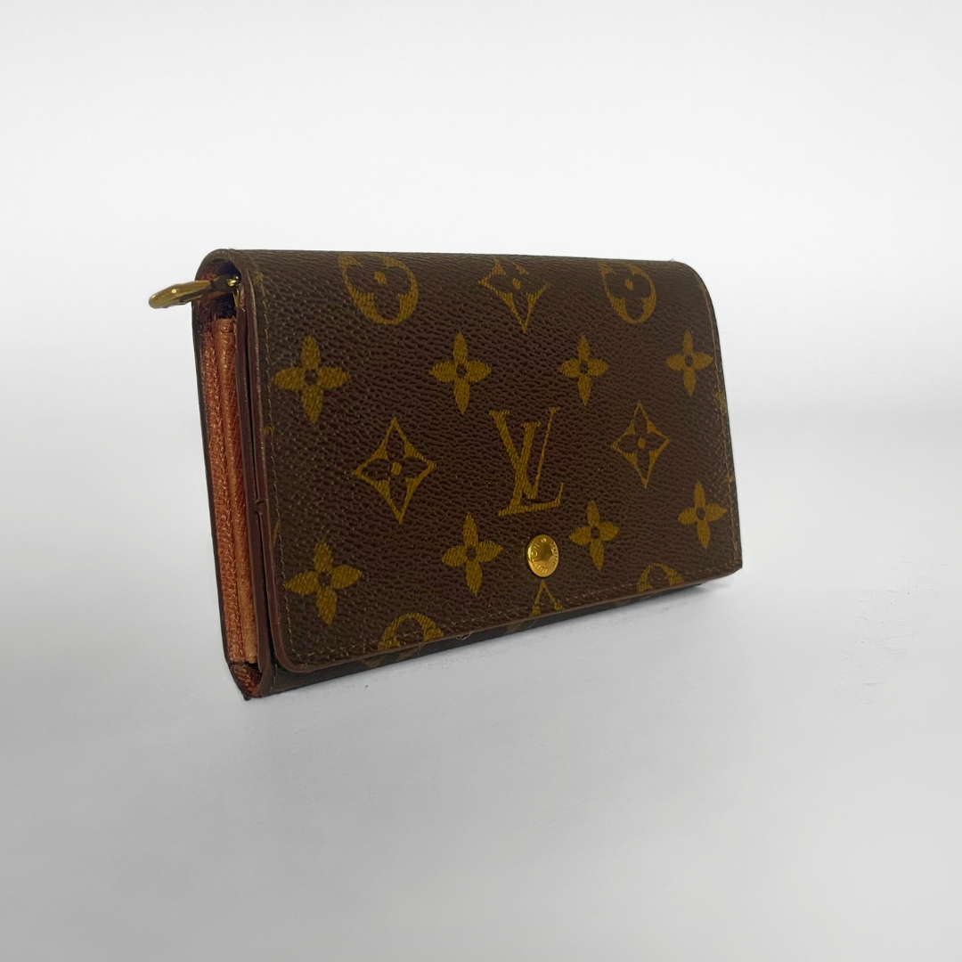 Louis Vuitton Medium Wallet Monogram Canvas