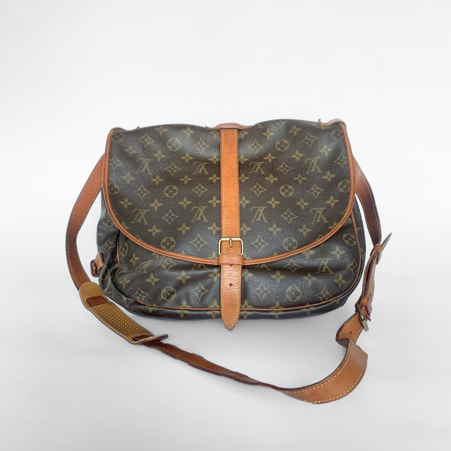 Louis Vuitton Saumur 35 Monogram Canvas