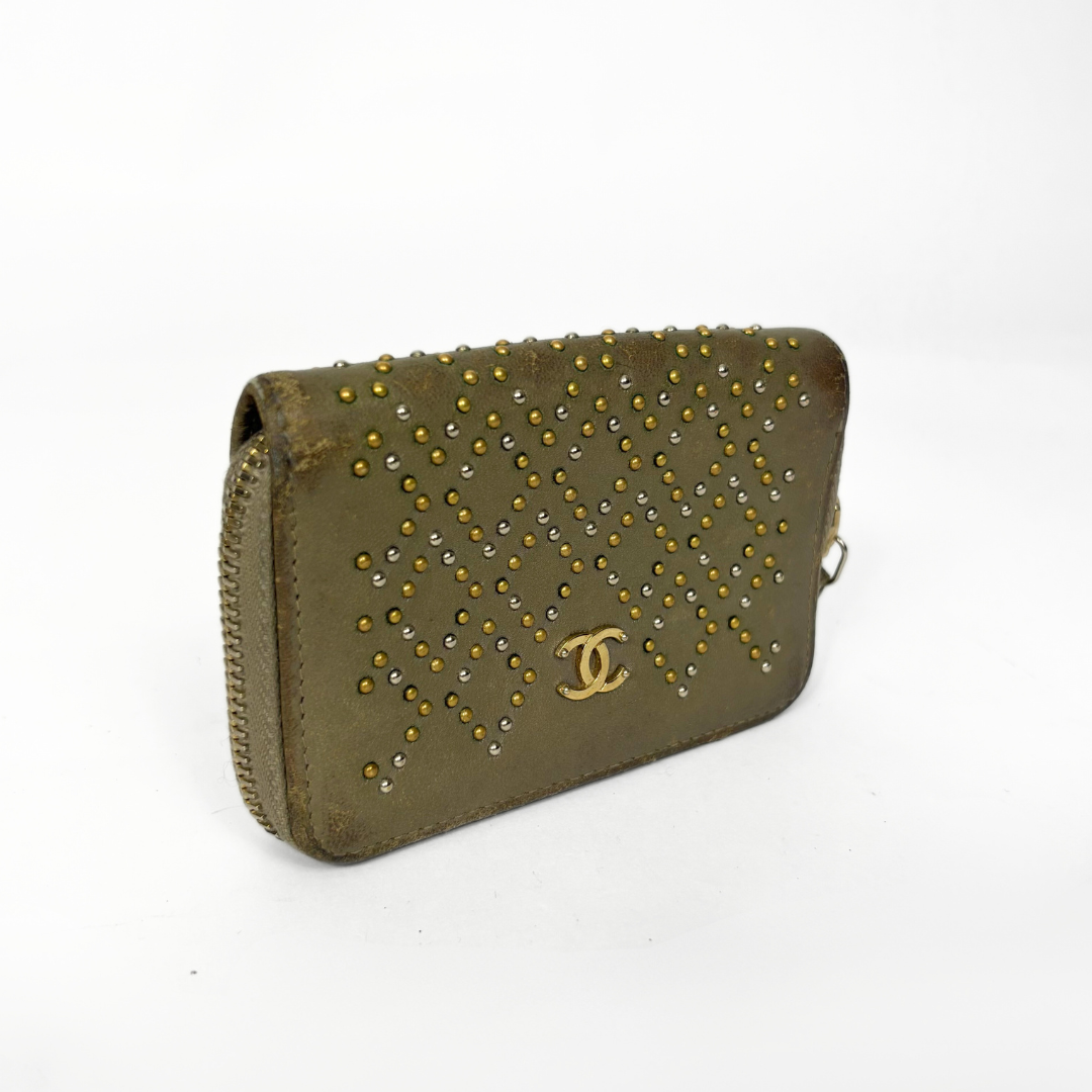 Chanel wallet zipper