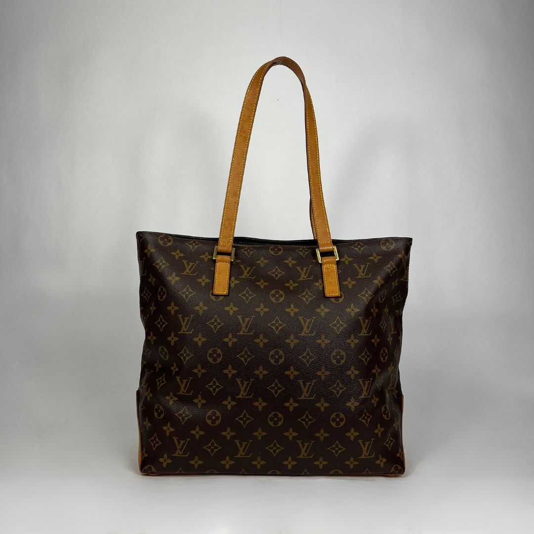 Louis Vuitton Cabas Mezzo on a white background