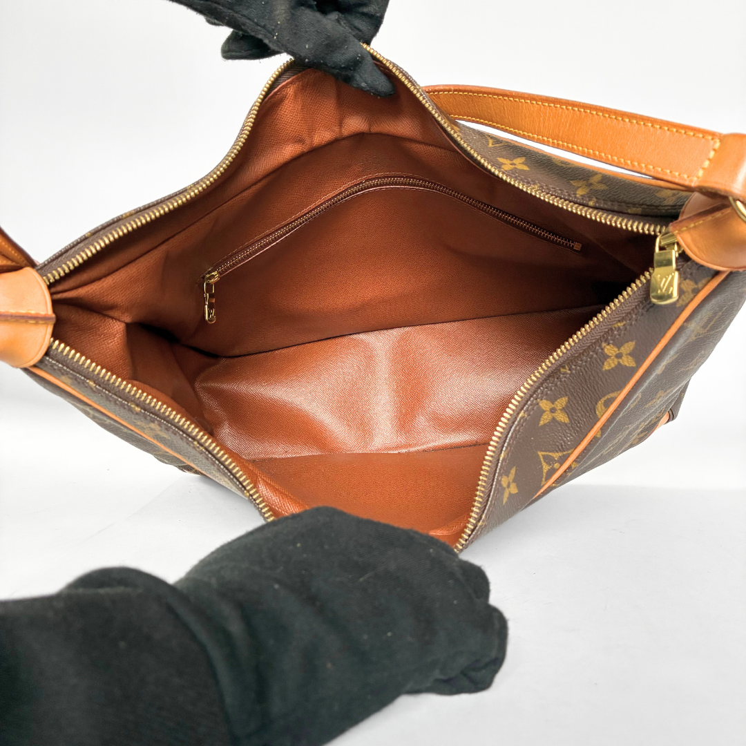 Louis Vuitton Boulogne GM Monogram Canvas