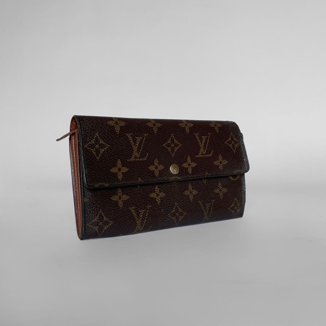 Louis Vuitton Louis Vuitton Wallet Large Monogram Canvas - Wallets - Etoile Luxury Vintage