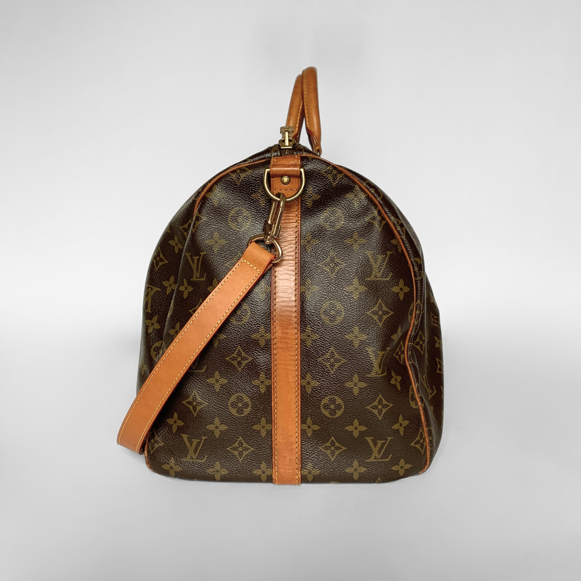 Louis Vuitton Louis Vuitton Keepall 55 Bandouli&egrave;re Monogram Canvas - Handbags - Etoile Luxury Vintage