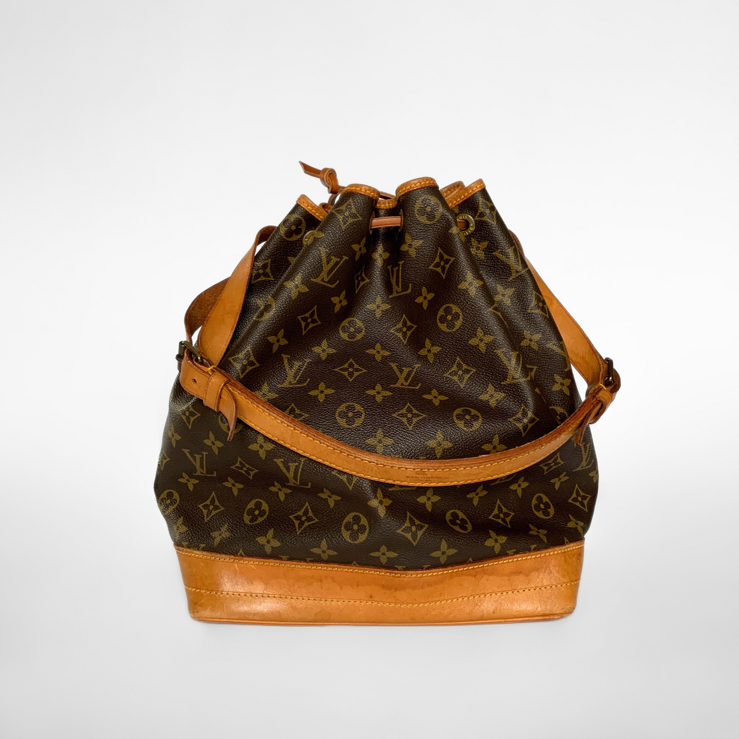 Louis Vuitton Noé Monogram Canvas