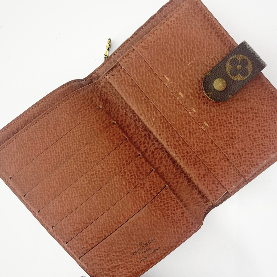 Louis Vuitton Wallet Medium Zipper