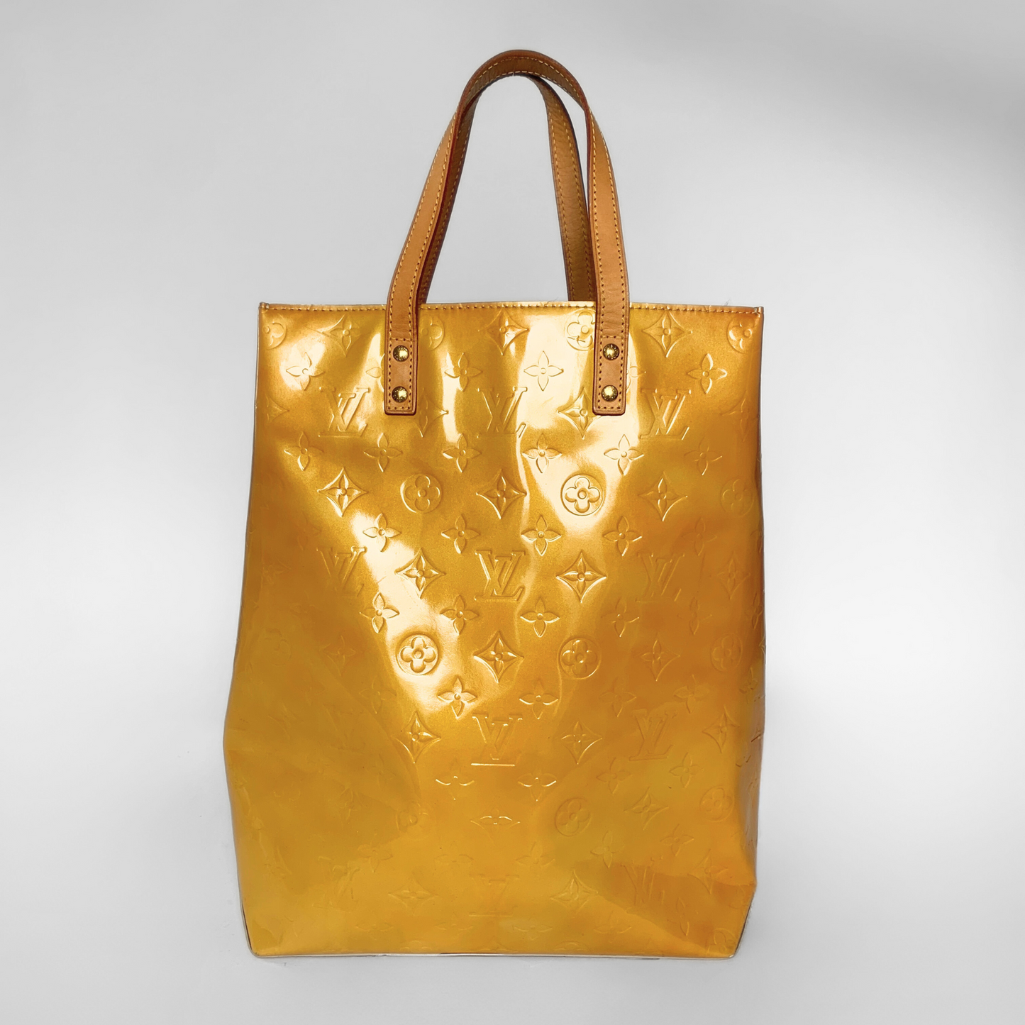 Louis Vuitton Reade MM Monogram Vernis