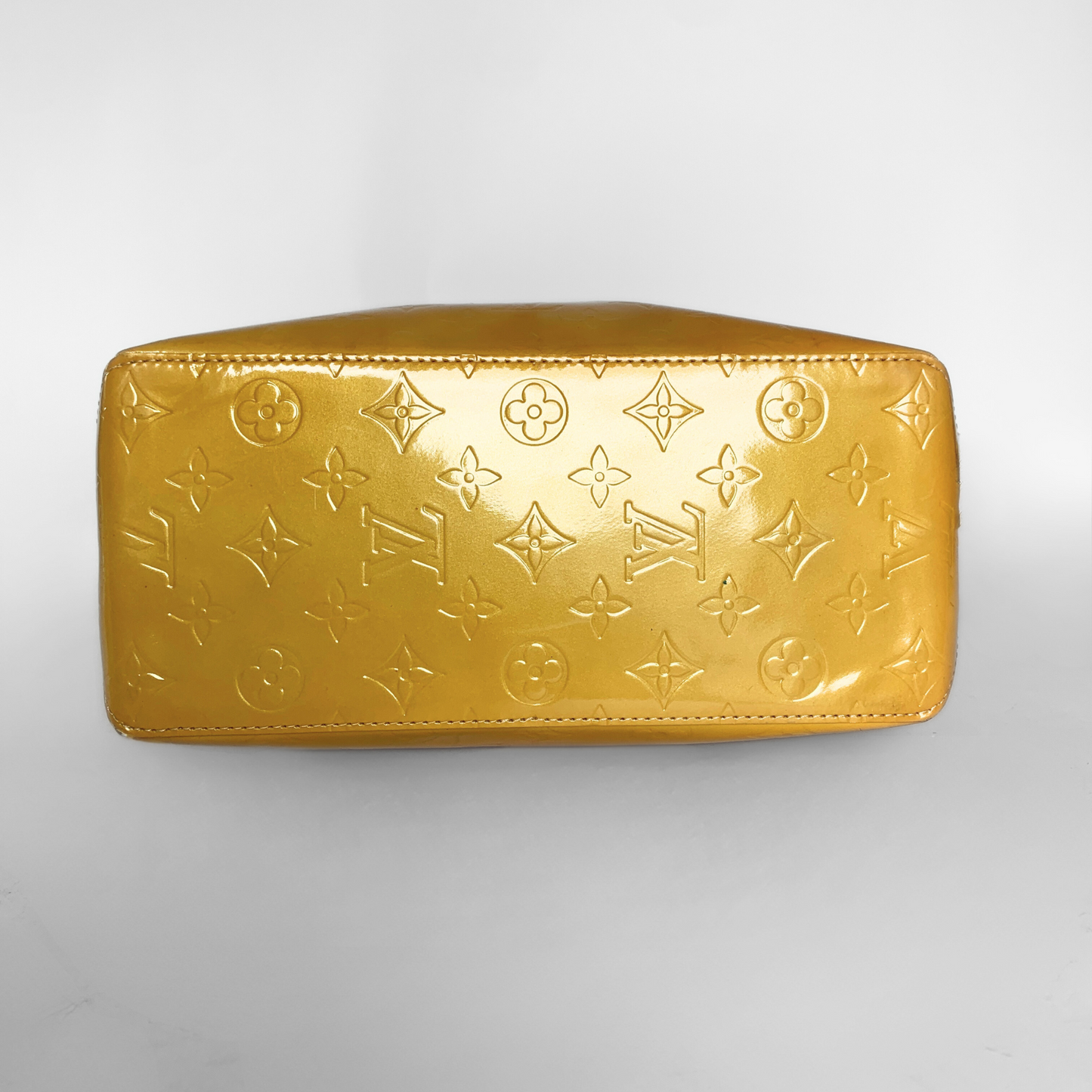 Louis Vuitton Reade MM Monogram Vernis