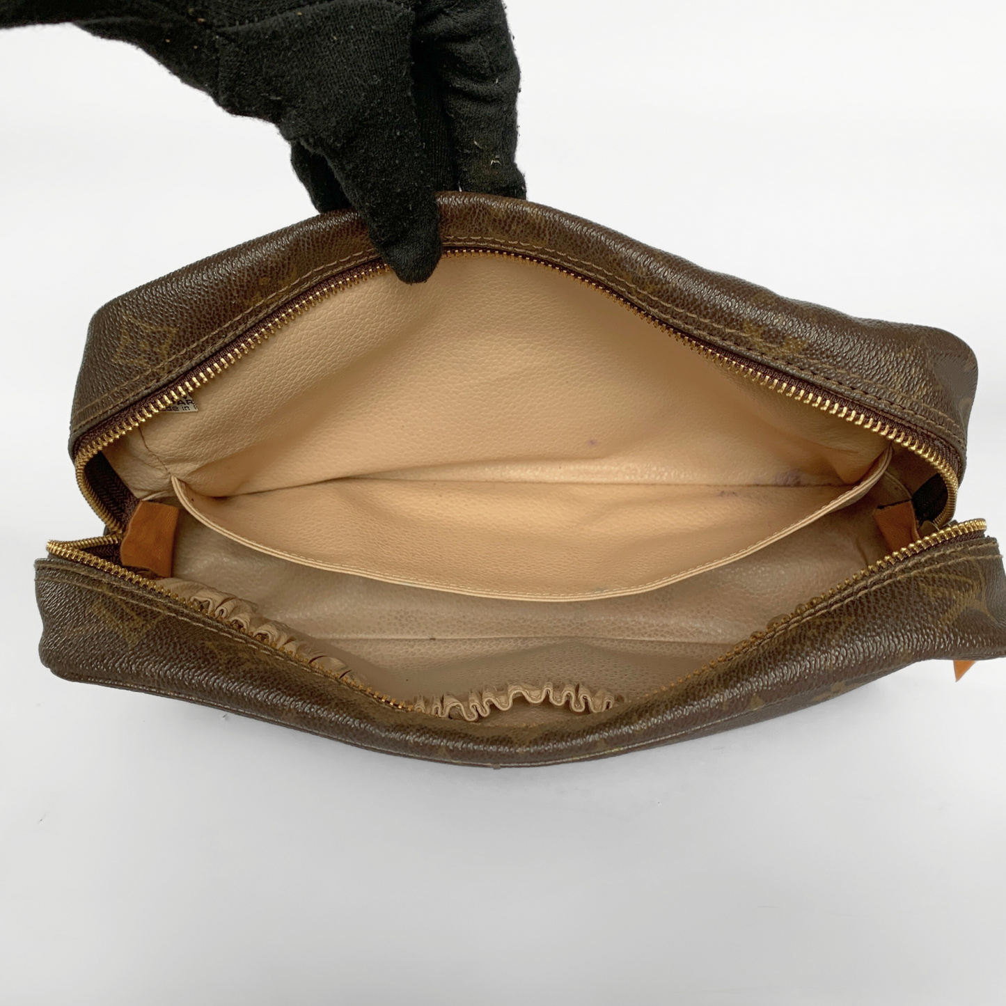 Louis Vuitton Toiletry Bag Monogram Canvas