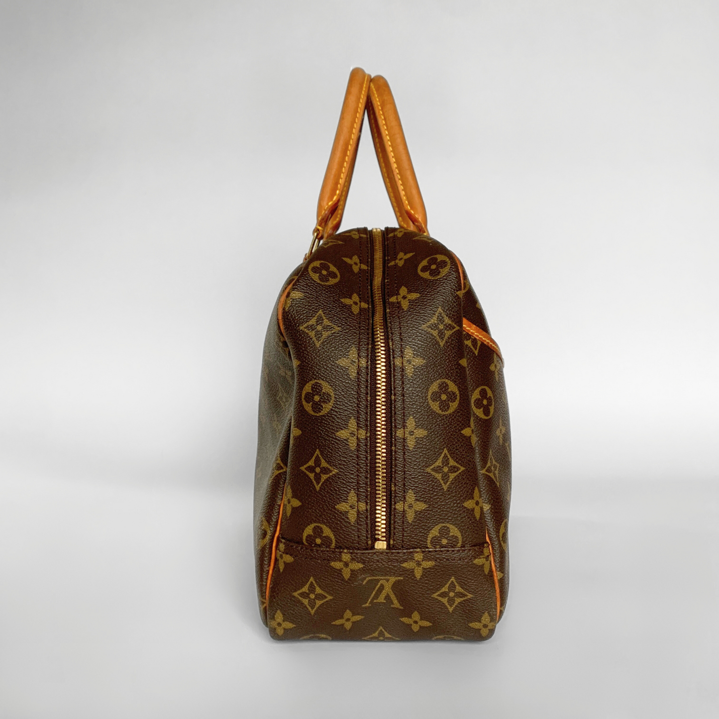 Louis Vuitton Deauville Monogram Canvas