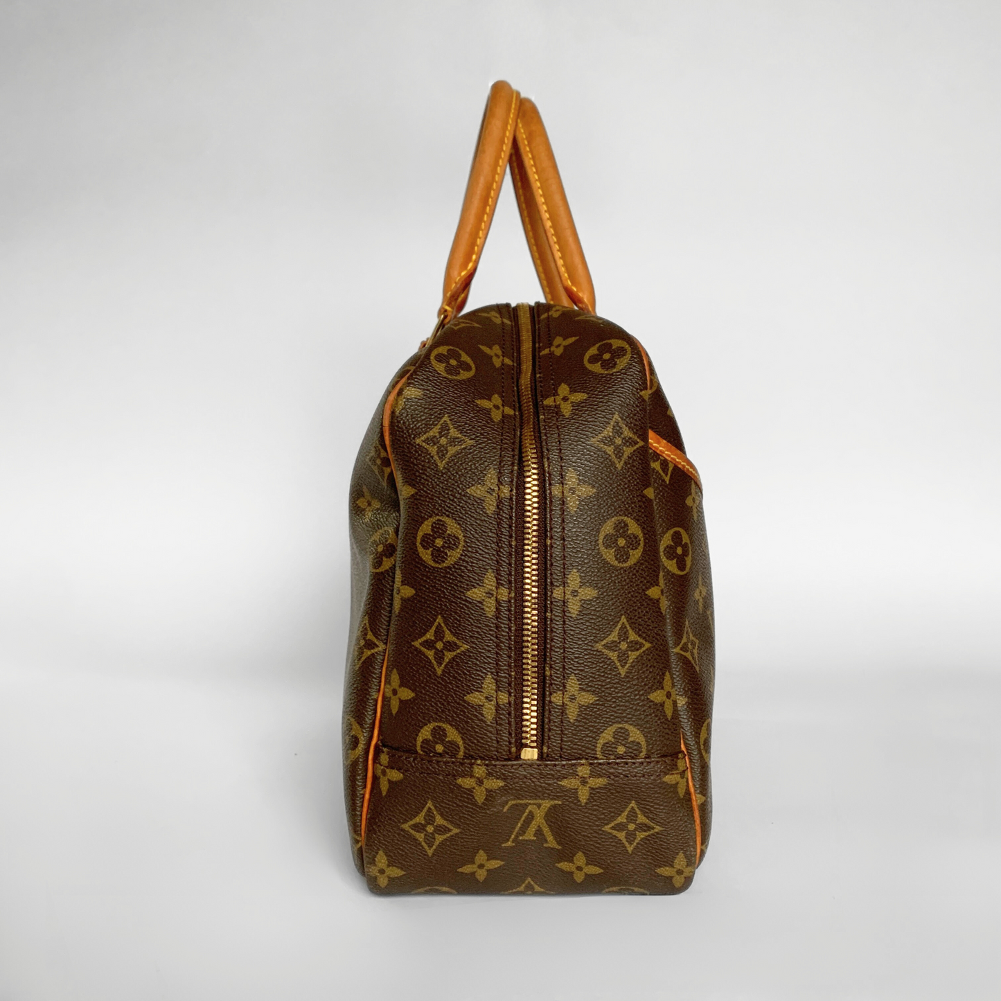 Louis Vuitton Deauville Monogram Canvas