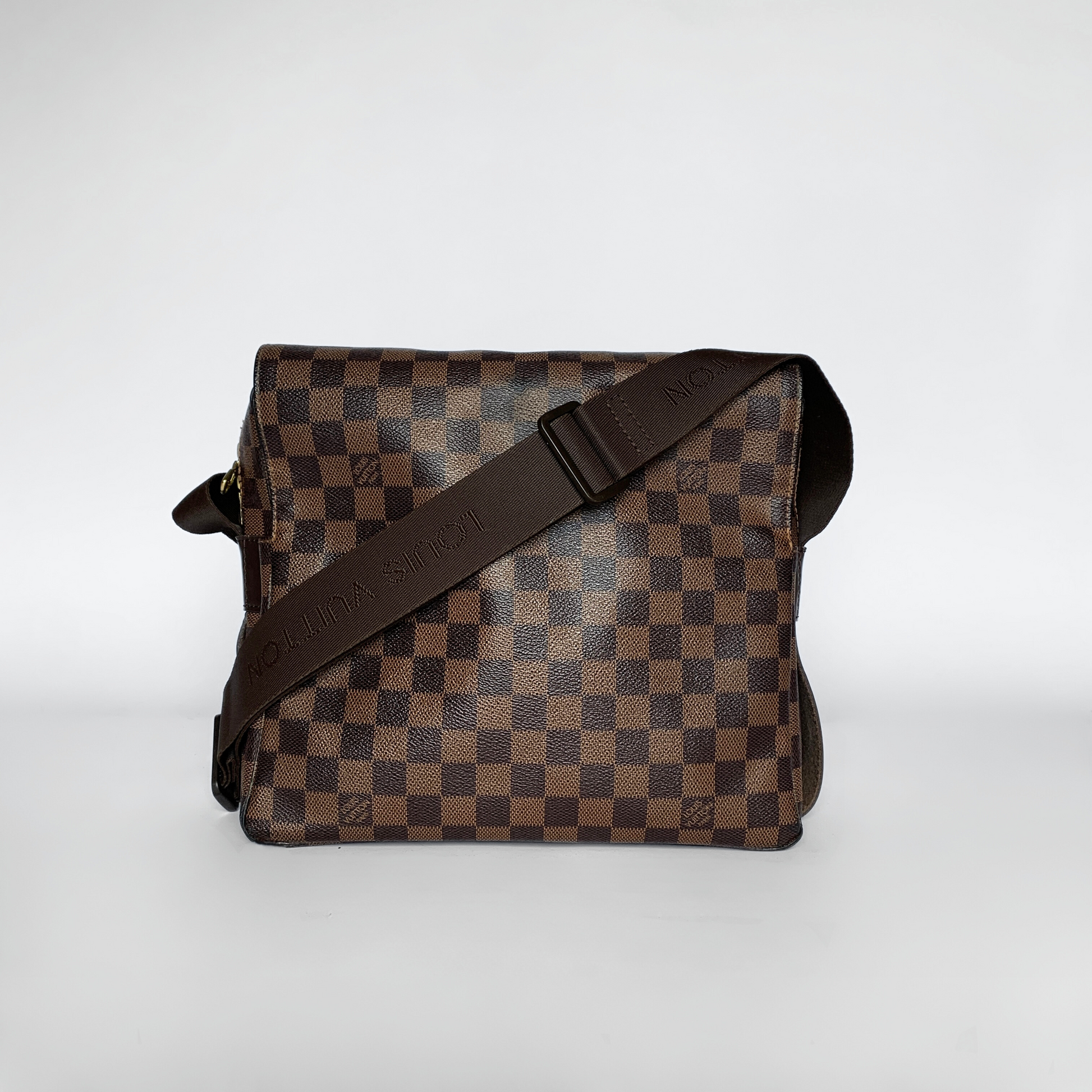 Louis Vuitton Louis Vuitton Naviglio Damier Ebene Canvas - Crossbody bags - Etoile Luxury Vintage