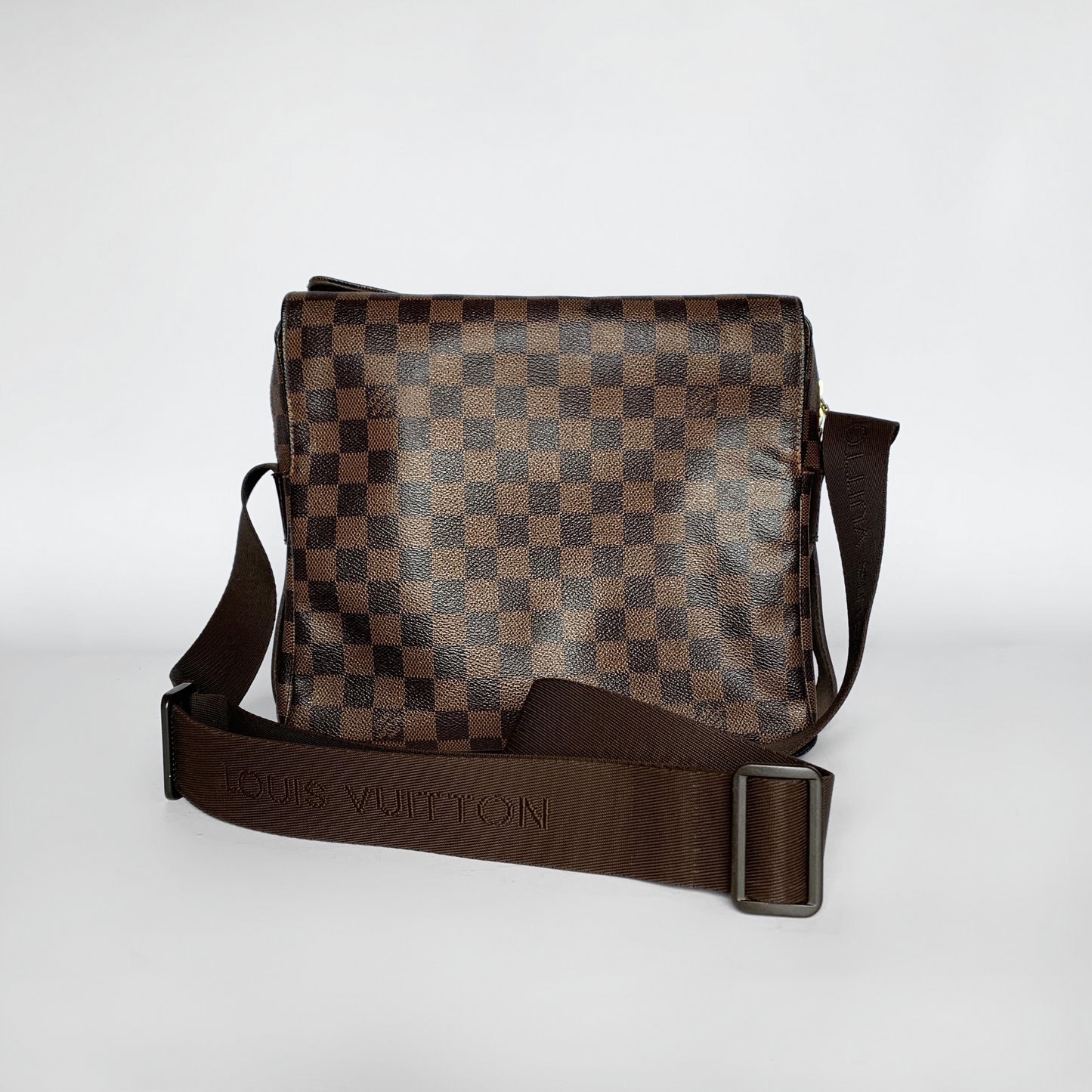 Louis Vuitton Louis Vuitton Naviglio Damier Ebene Canvas - Crossbody bags - Etoile Luxury Vintage