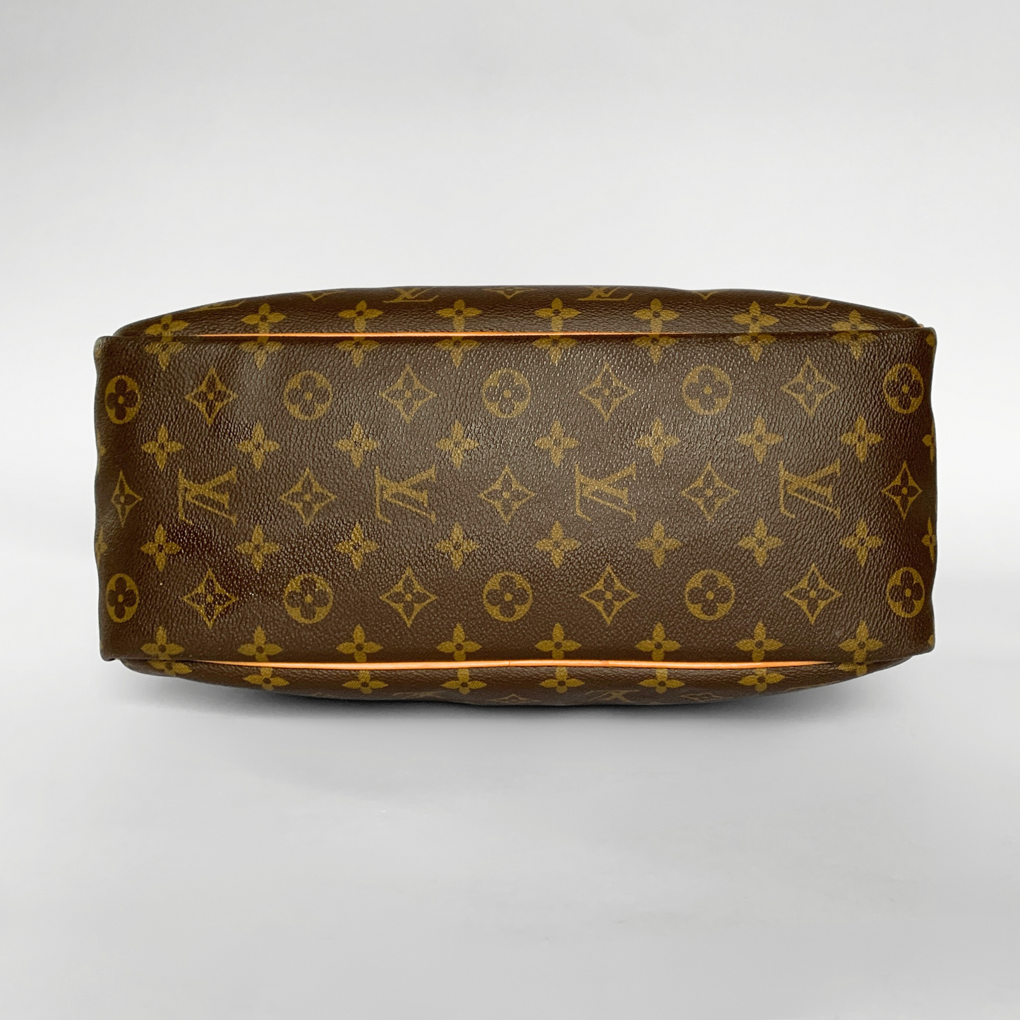 Louis Vuitton Deauville Monogram Canvas