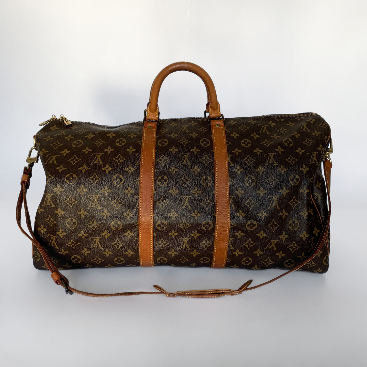 Louis Vuitton Louis Vuitton Keepall 55 Bandouli&egrave;re Monogram Canvas - Travel bags - Etoile Luxury Vintage