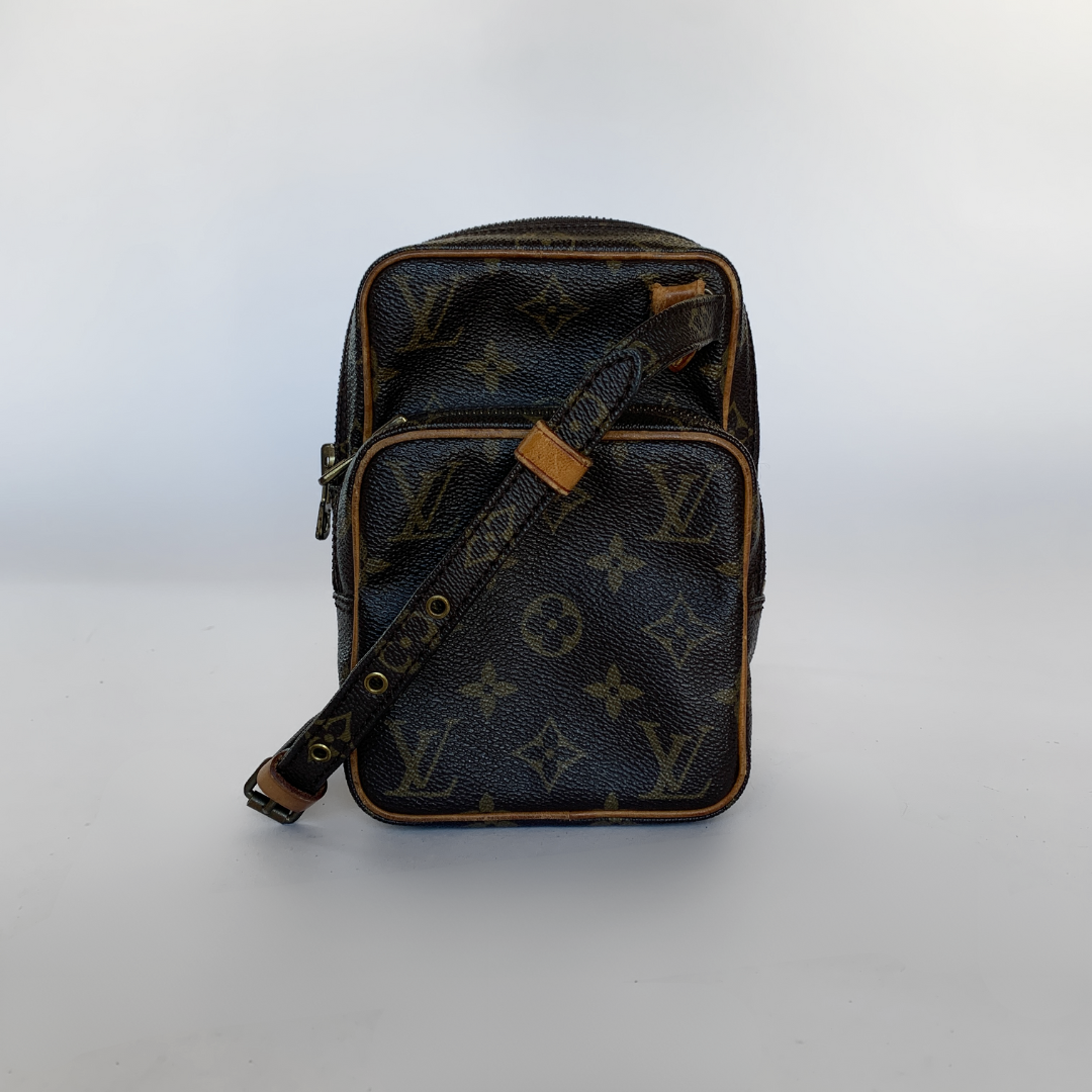 Louis Vuitton Louis Vuitton Amazon Monogram Canvas - Crossbody bags - Etoile Luxury Vintage