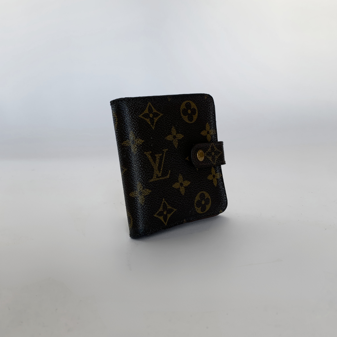 Louis Vuitton Louis Vuitton Wallet Monogram Canvas - Wallets - Etoile Luxury Vintage