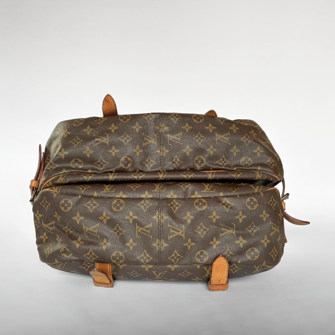 Louis Vuitton Saumur 43 Monogram Canvas
