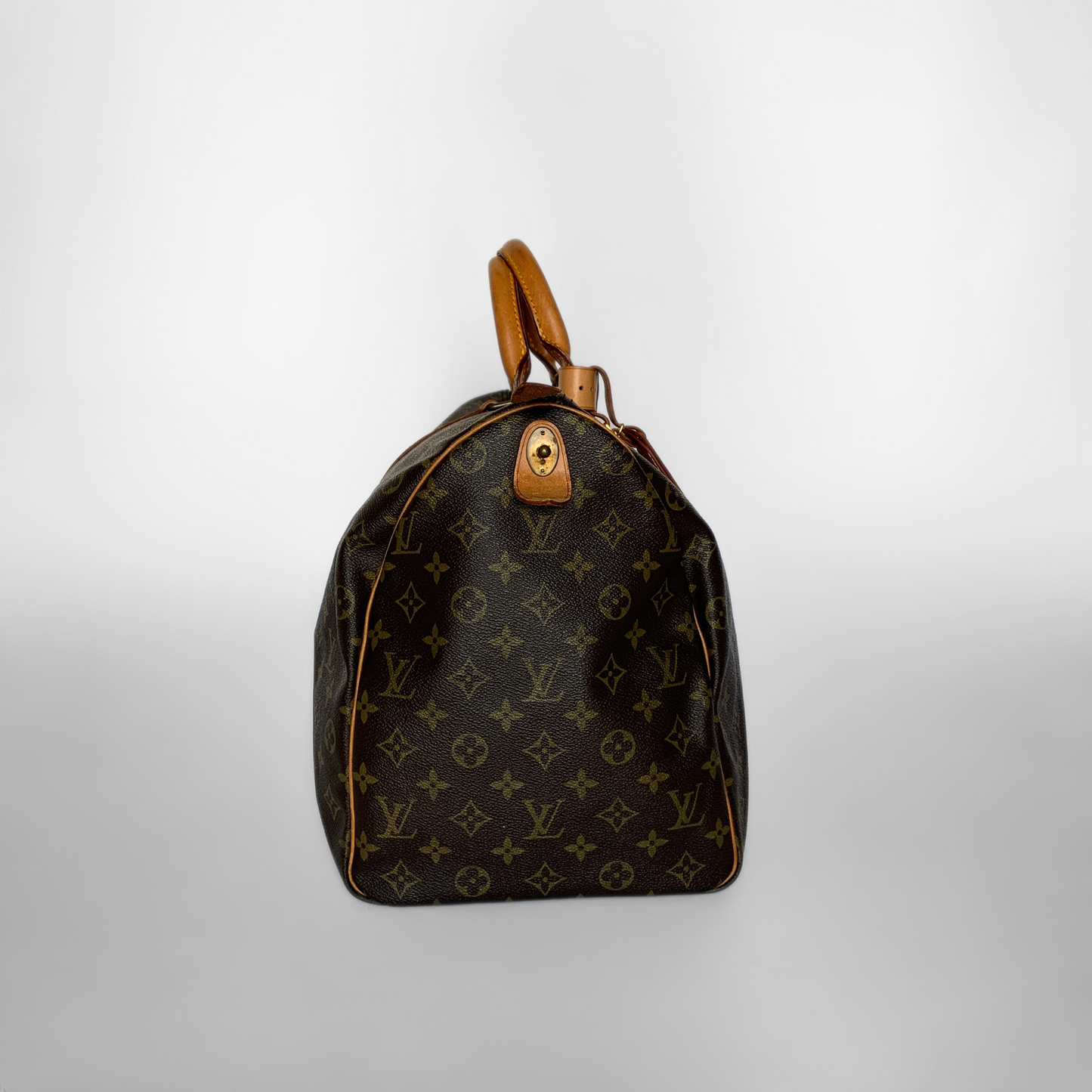 Louis Vuitton Louis Vuitton Keepall 50 Monogram Canvas - Travel bags - Etoile Luxury Vintage