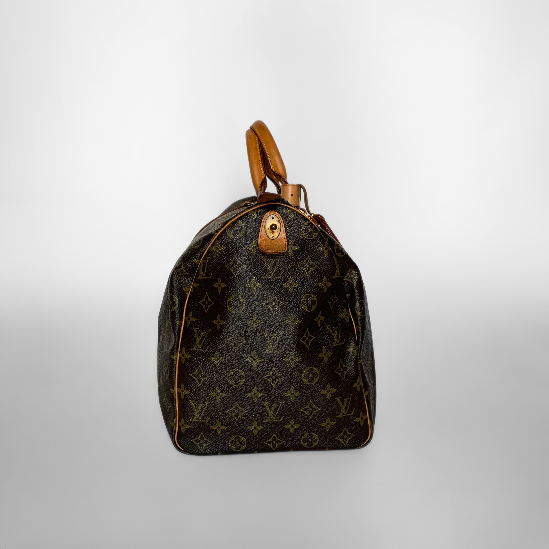 Louis Vuitton Louis Vuitton Keepall 50 Monogram Canvas - Travel bags - Etoile Luxury Vintage