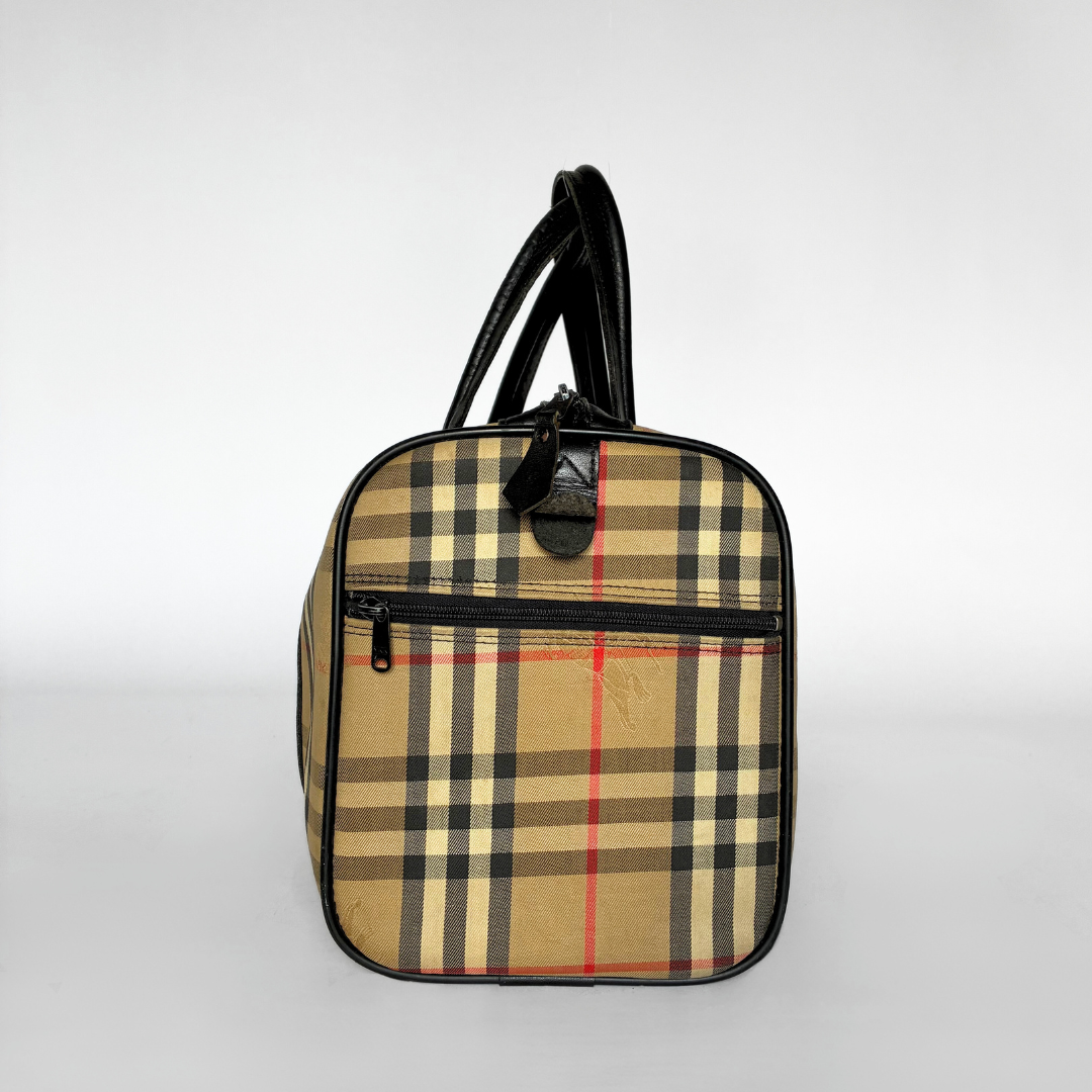 Burberry Boston Haymarket Check