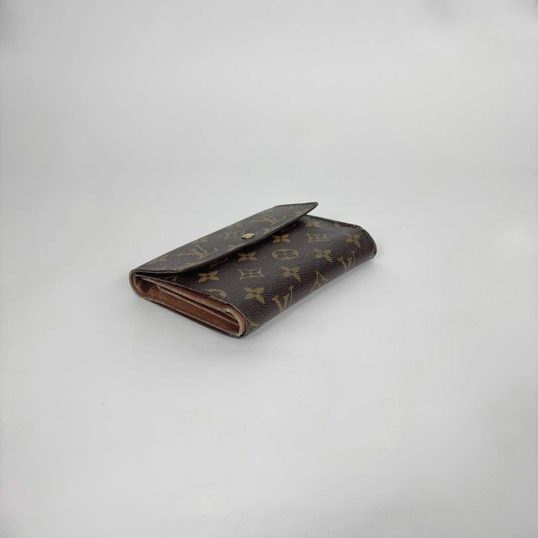 Louis Vuitton Wallet International