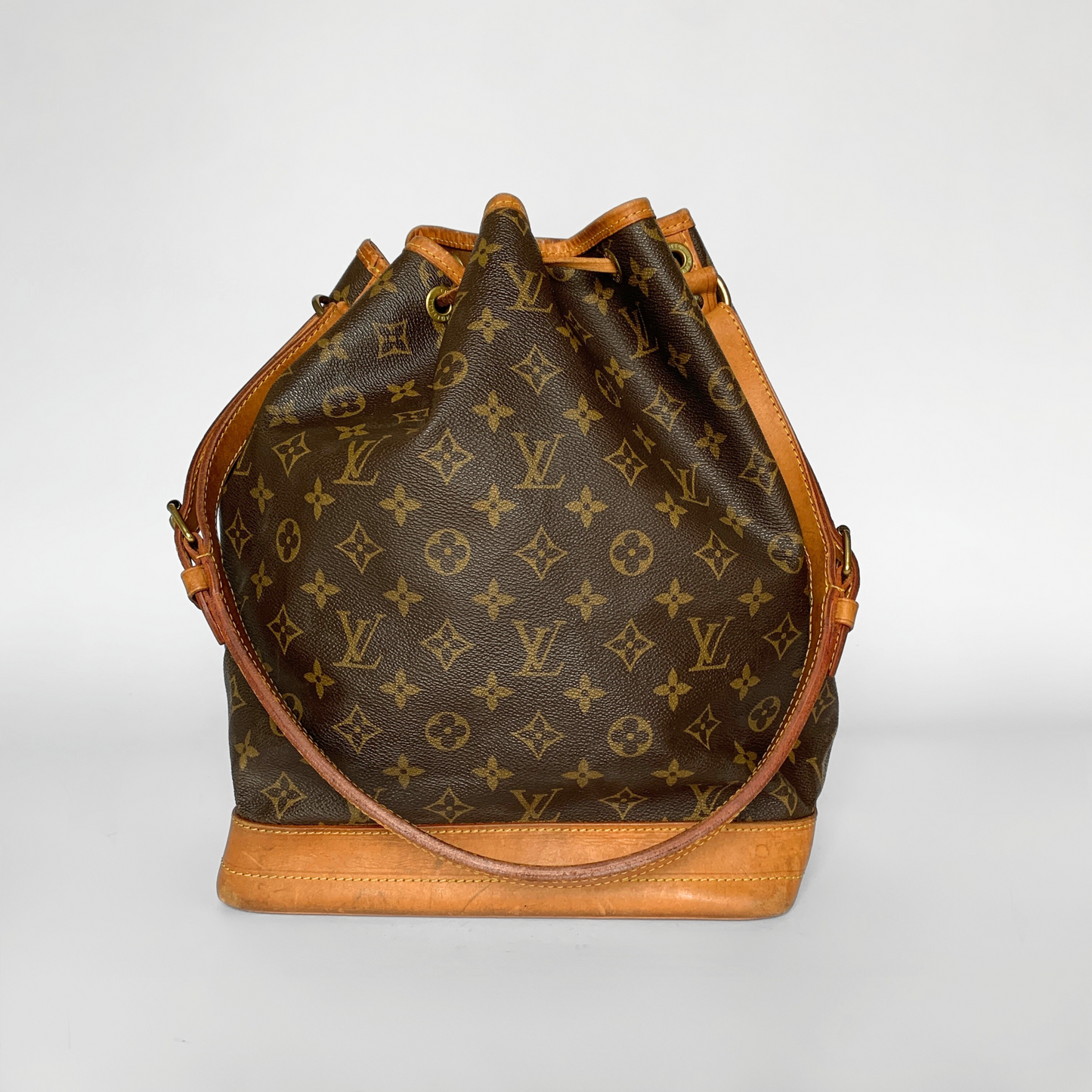 Louis Vuitton Noé Monogram Canvas