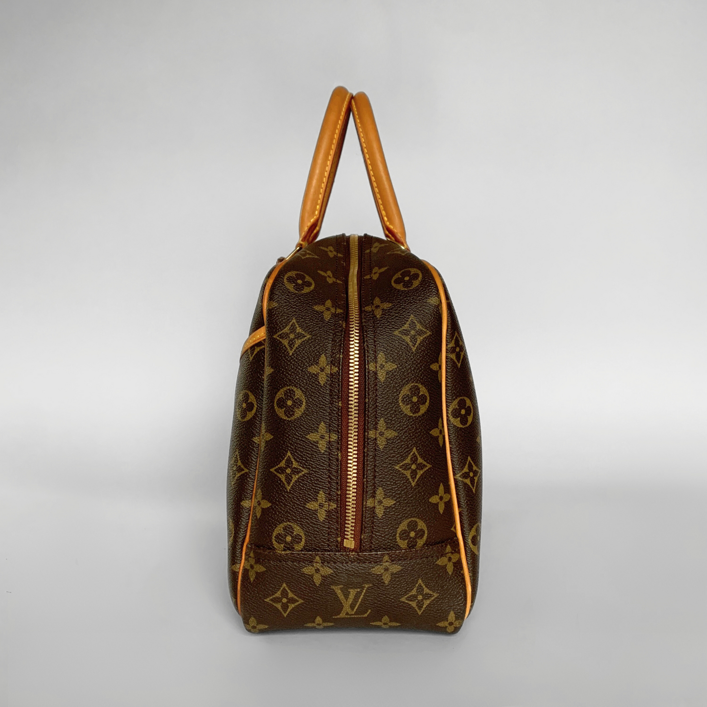 Louis Vuitton Deauville Monogram Canvas