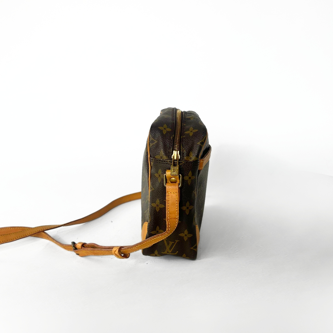 Louis Vuitton Trocadero GM Monogram Canvas