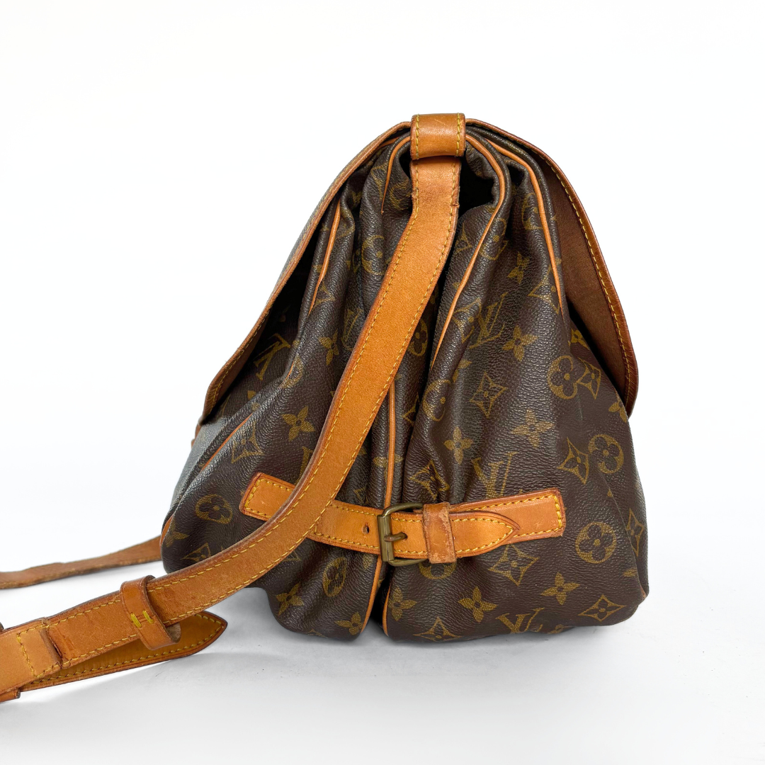 Louis Vuitton Saumur 35 Monogram Canvas