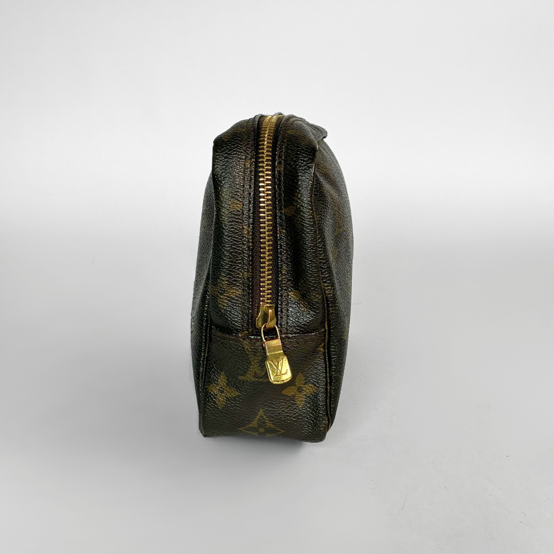 Louis Vuitton Toiletry Bag Monogram Canvas