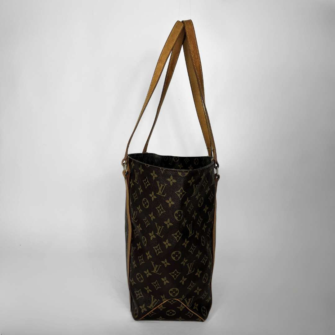 Louis Vuitton Shopper on a white background