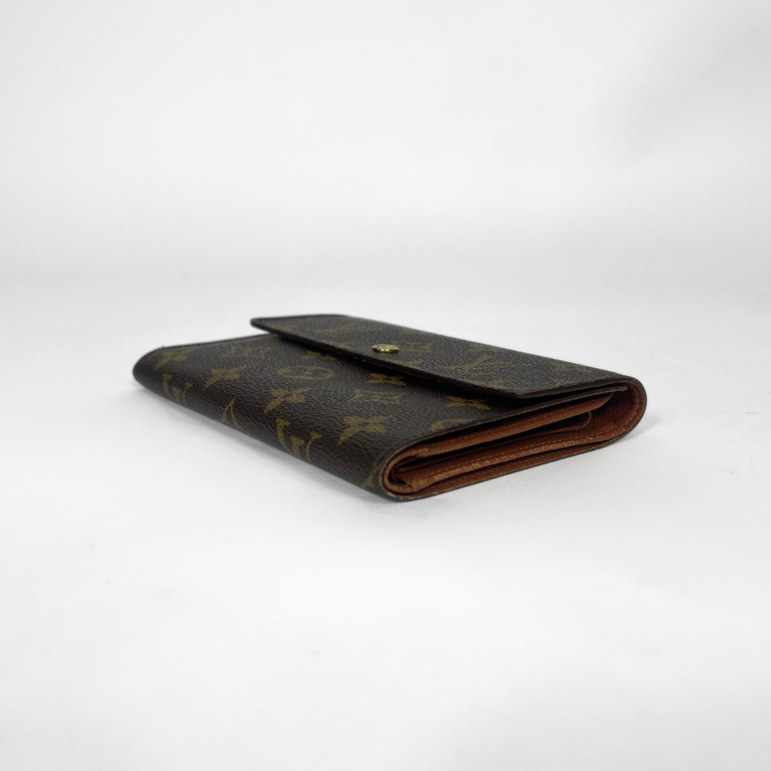 Louis Vuitton Wallet International