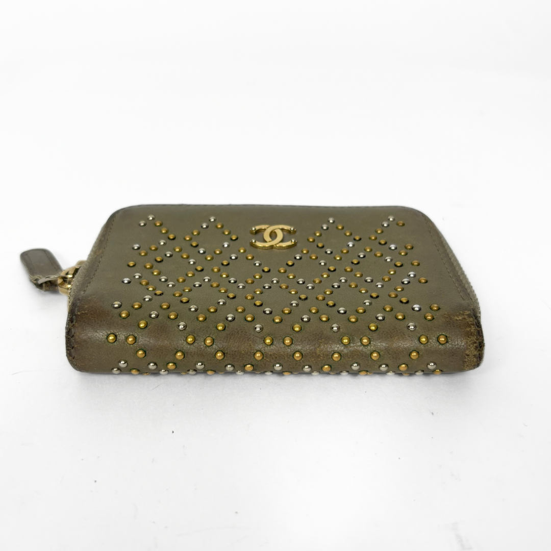 Chanel wallet zipper