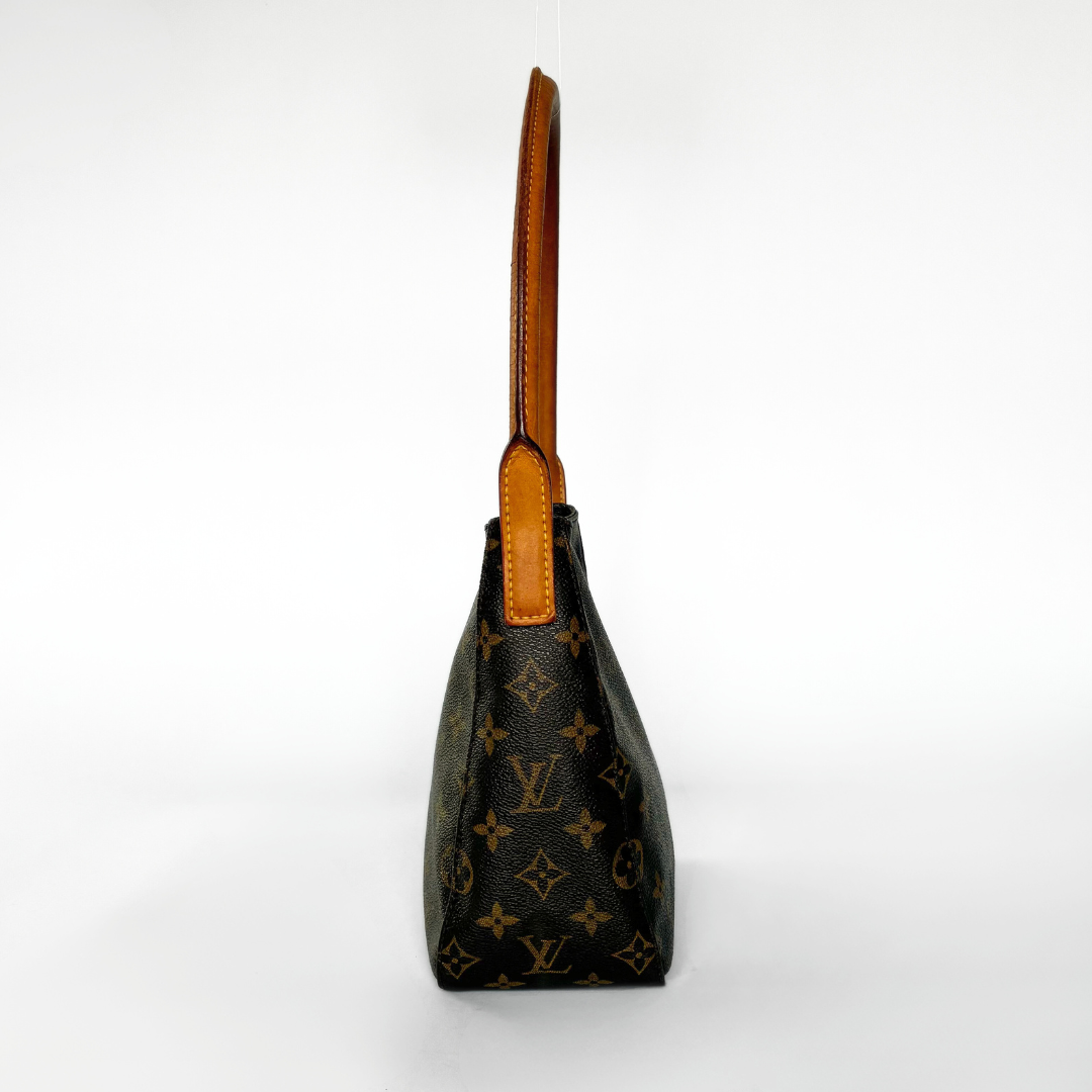Louis Vuitton Looping MM Monogram Canvas