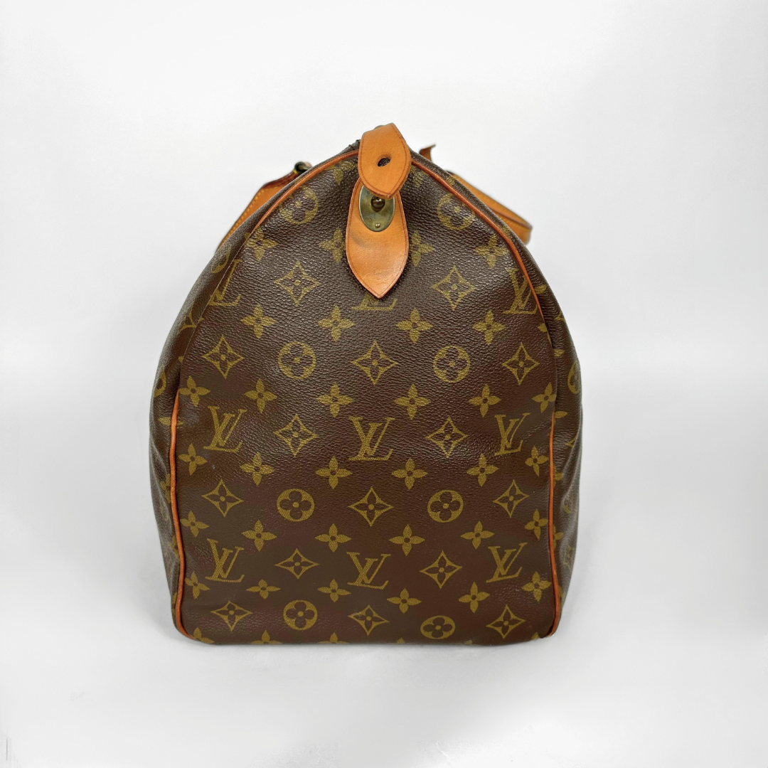 Louis Vuitton Keepall 50 Vintage on a white background