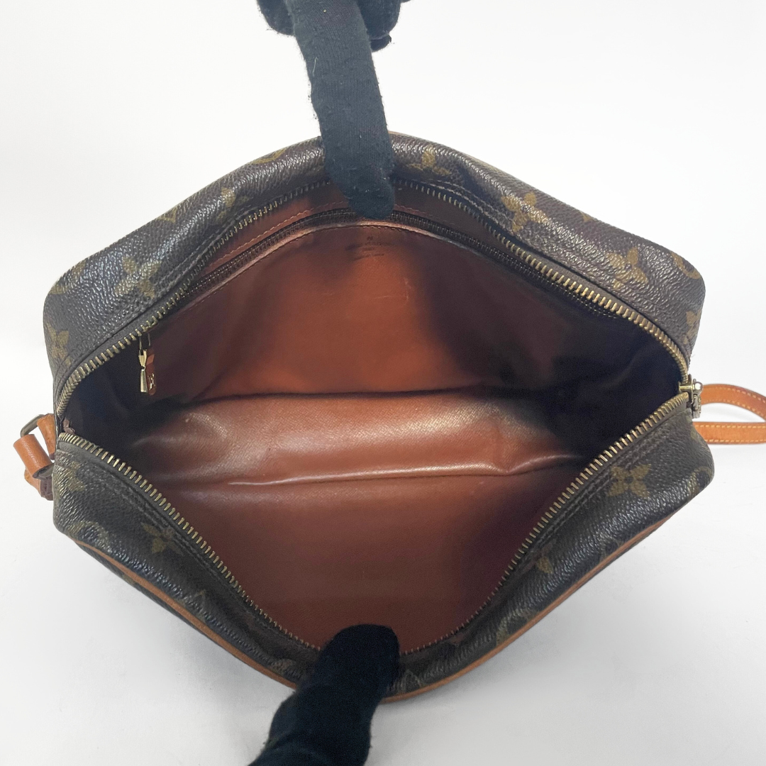 Louis Vuitton Trocadero Monogram Canvas