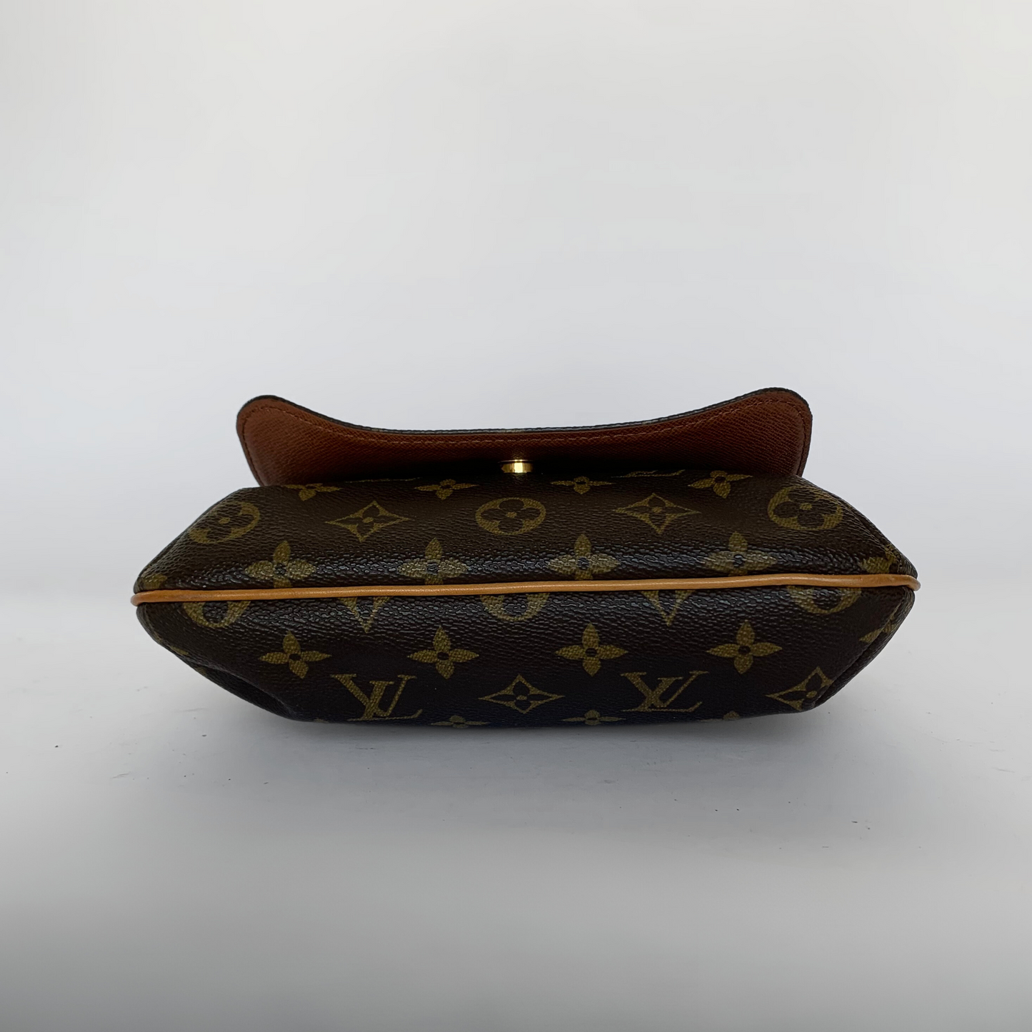 Louis Vuitton Louis Vuitton Musette Salsa Monogram Canvas - Shoulder bags - Etoile Luxury Vintage