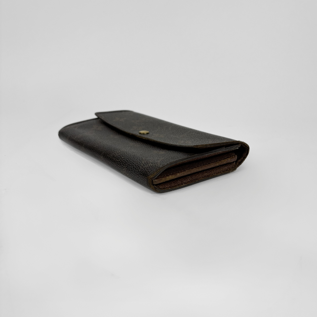 Louis Vuitton Wallet Large on a white background