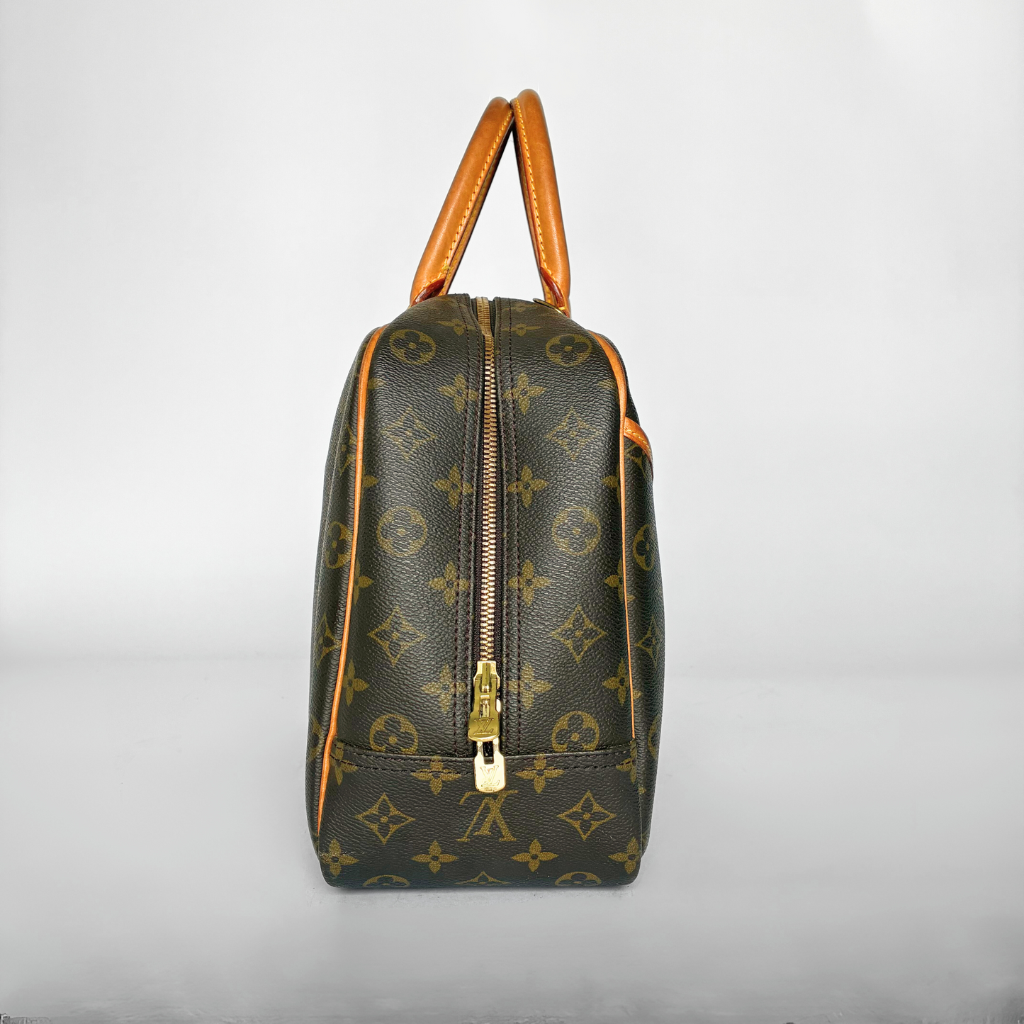Louis Vuitton Deauville Monogram Canvas