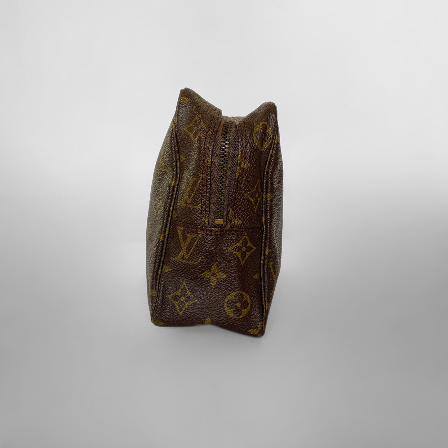 Louis Vuitton Toiletry Bag Monogram Canvas
