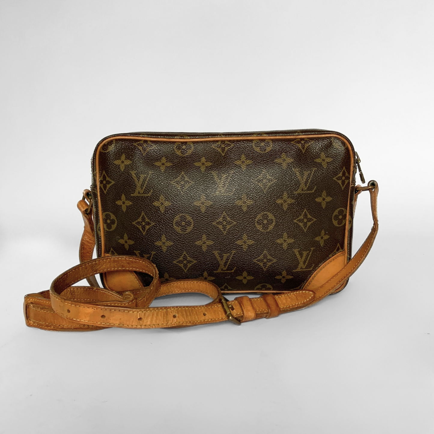 Louis Vuitton Louis Vuitton Trocadero Monogram Canvas - Crossbody bags - Etoile Luxury Vintage