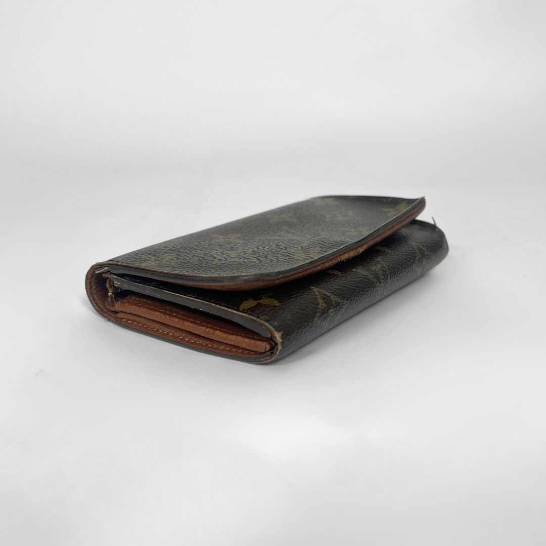 Louis Vuitton Wallet medium