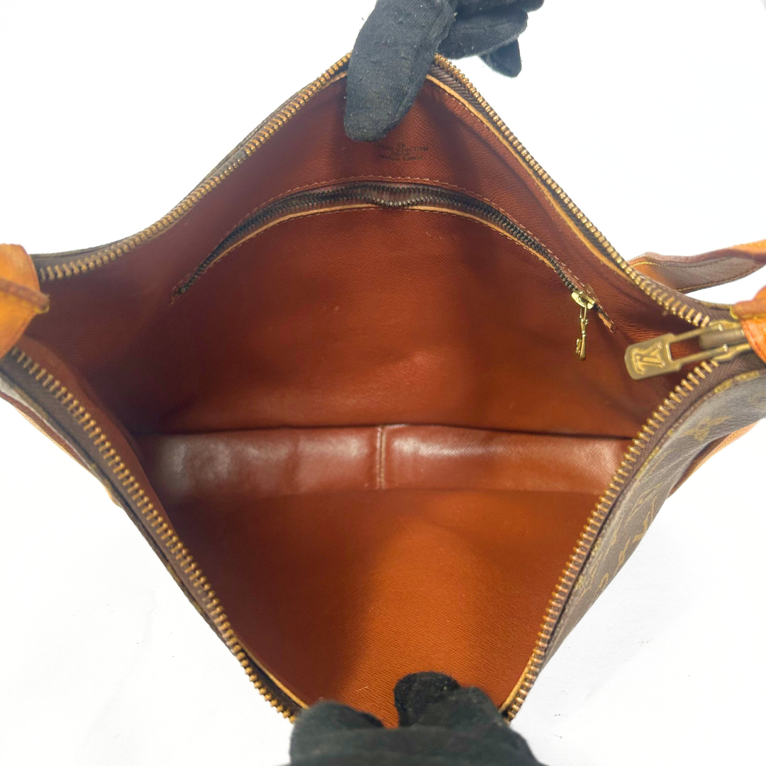 Louis Vuitton Boulogne GM Monogram Canvas