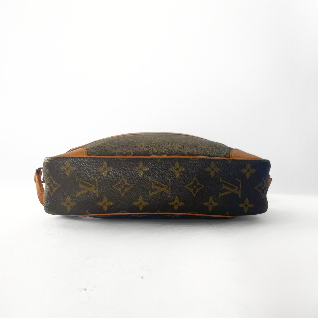 Louis Vuitton Trocadero Monogram Canvas